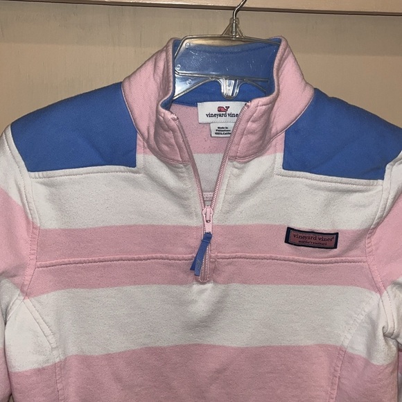 Vineyard Vines Martha’s Vineyard sweatshirt in size XS - Picture 2 of 8